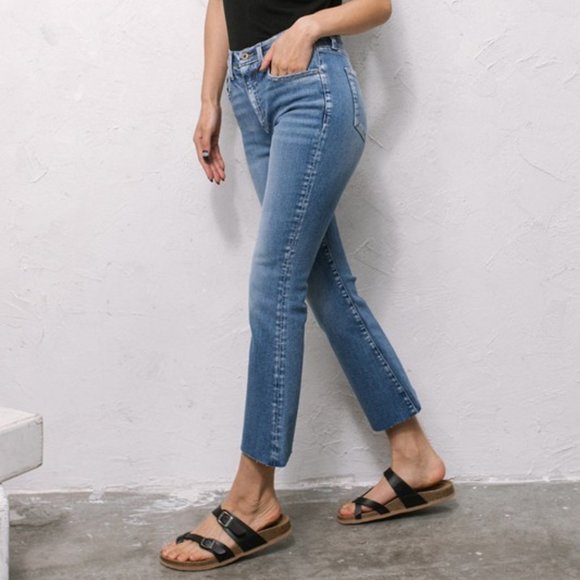 Women's Cropped Flare Jeans - Picture 7 of 7